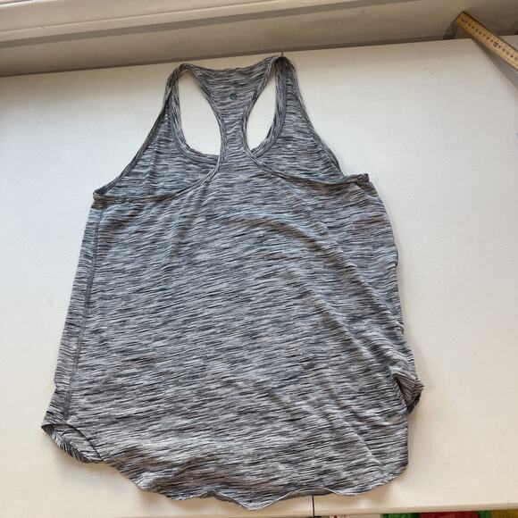 Lululemon Sz 12 Yogi Everyday Tank Racer Back Top Front Pocket Gray LOT OF 2 - Picture 14 of 15